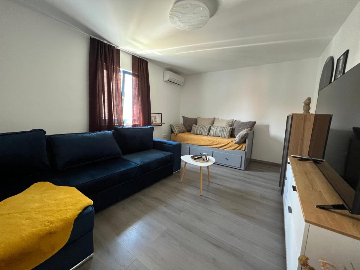 Lolita Apartment Rijeka Exterior photo