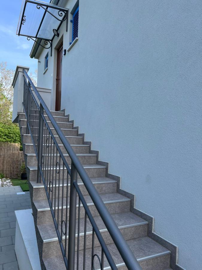 Lolita Apartment Rijeka Exterior photo